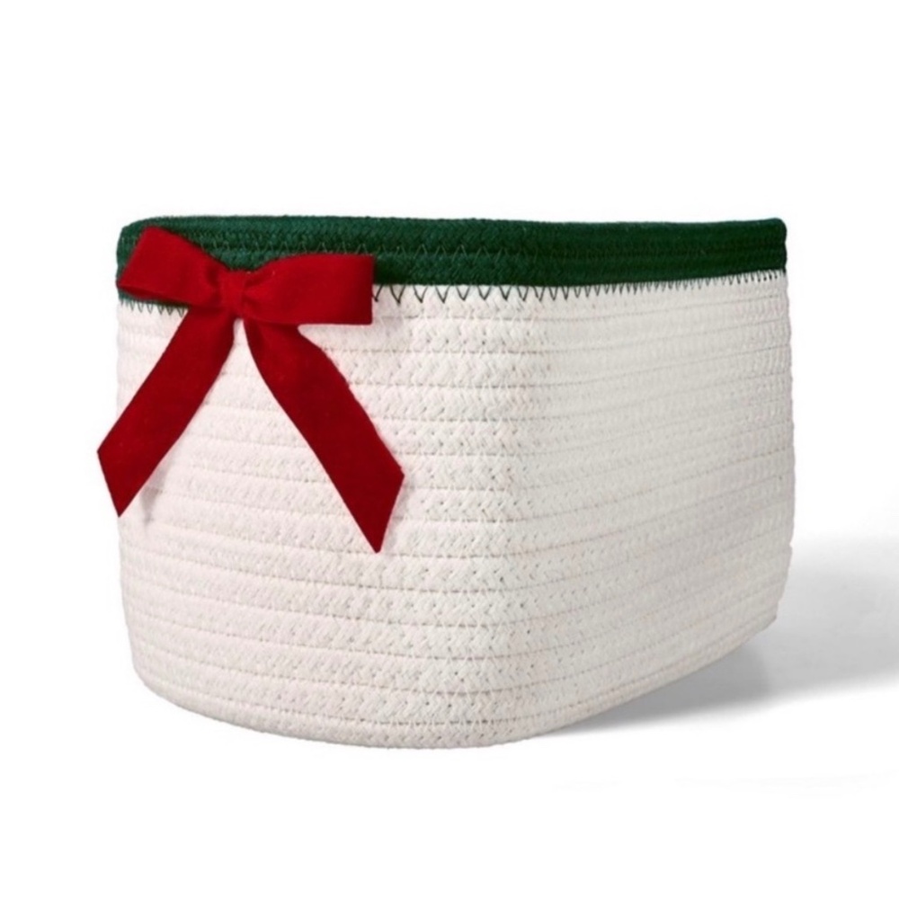 NEW Target Bullseye Playground Decorative Christmas Holiday Bow Rope Basket